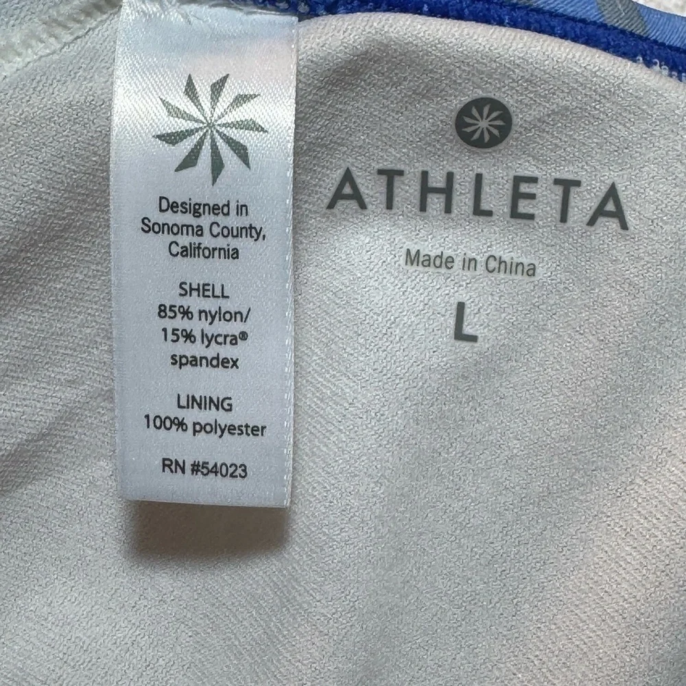 Athleta Crisscross Back Wailea Swim Top